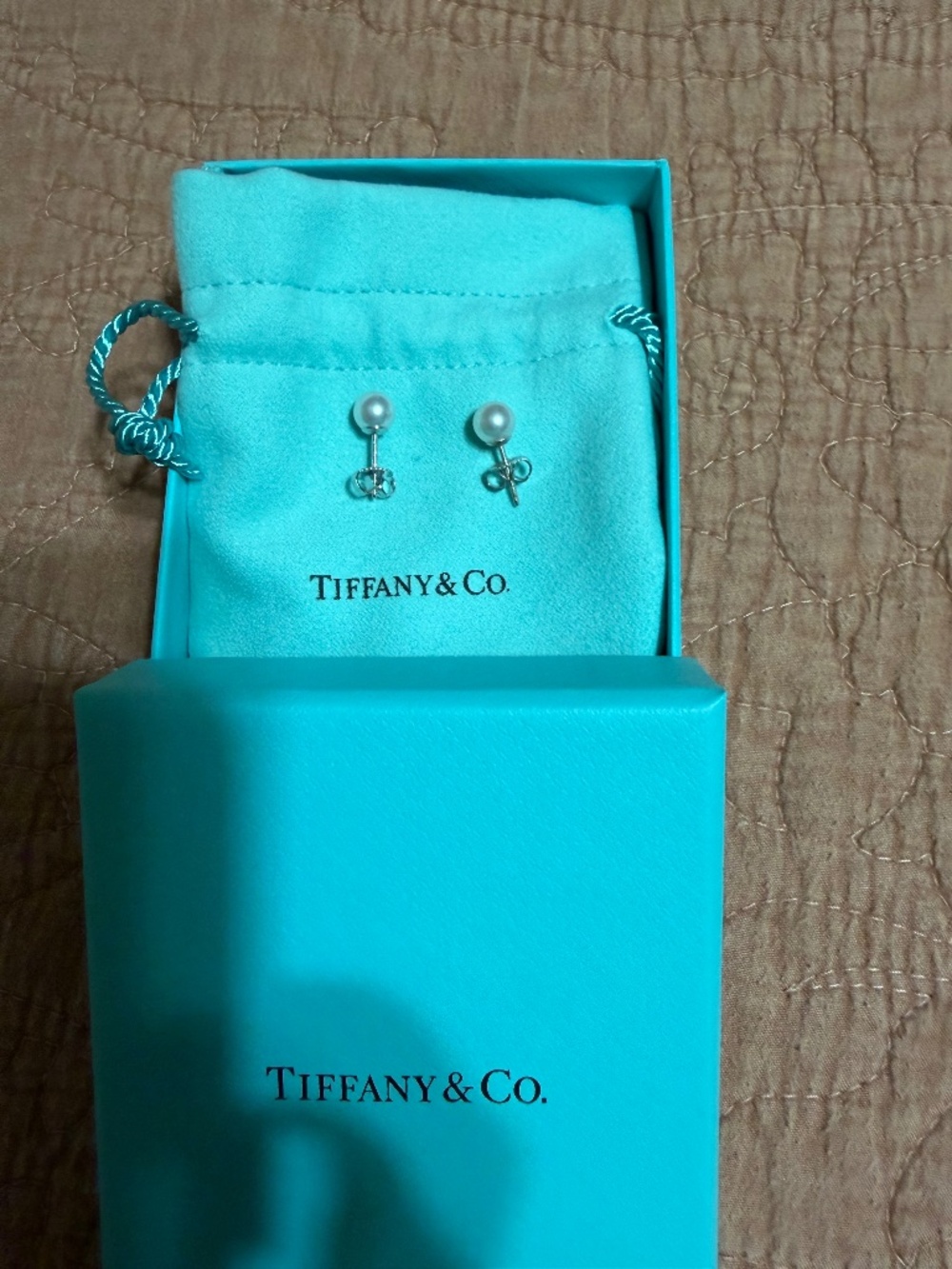 Tiffany & Co Signature Pearl Earrings